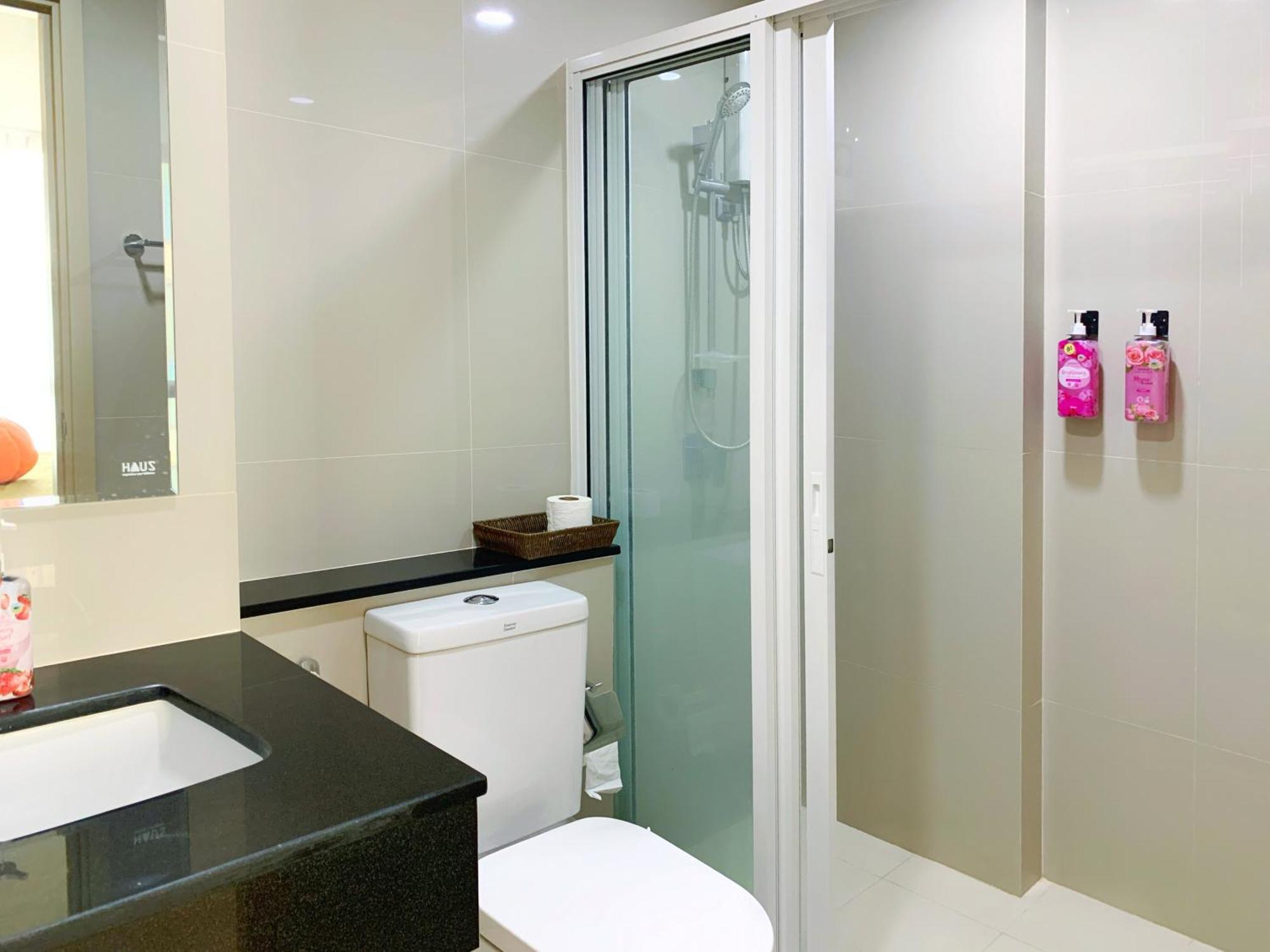 Cm Design Space Nimman Fashion Flat شيانغ ماي المظهر الخارجي الصورة